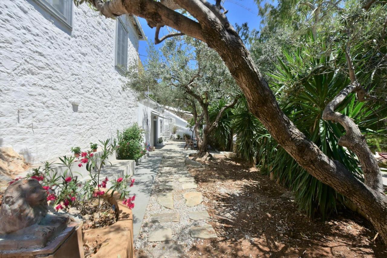 Loukia'S Apartments Hydra  Eksteriør billede